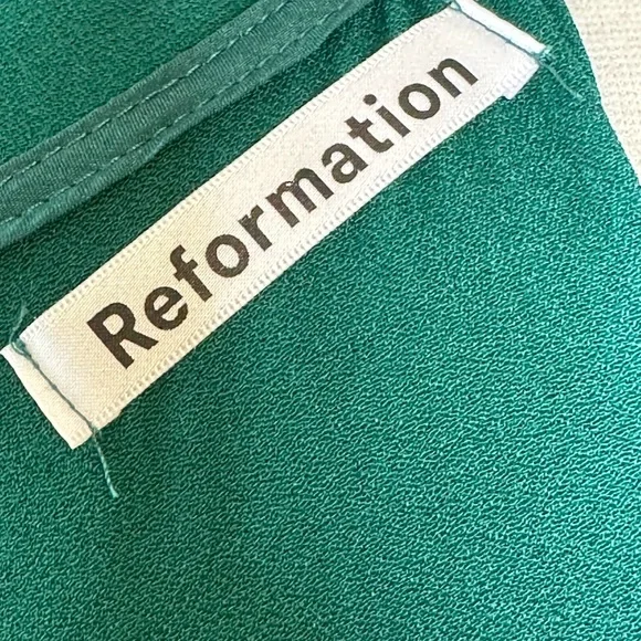 REFORMATION Dulce Mini Puff Sleeve Dress in Emerald, 8 - Picture 11 of 16